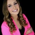 Victoria Adams Headshot